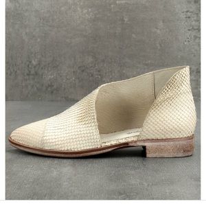 Royale flats Free People